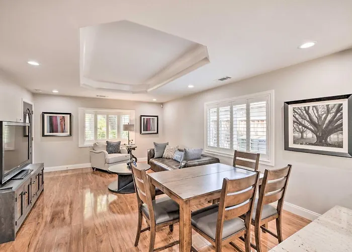 Family Home In Walkable Area Near Silicon Valley!
