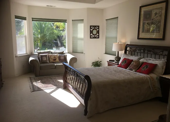Beautiful Home In Quiet Area