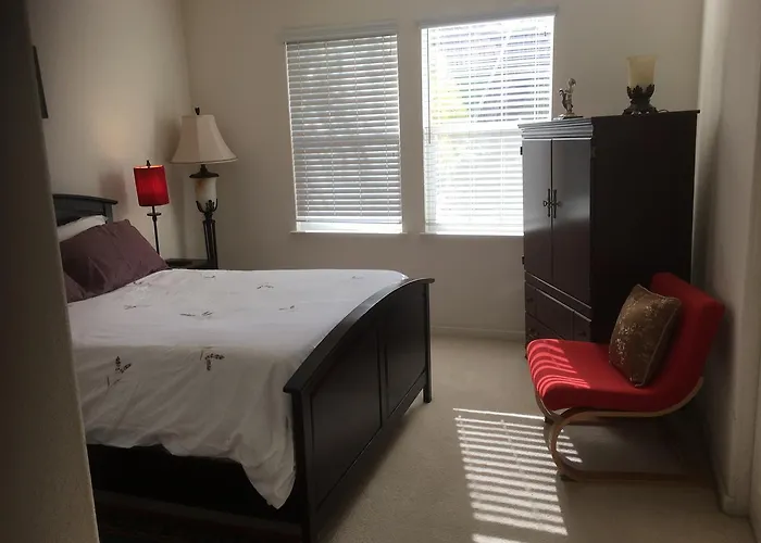 Beautiful Home In Quiet Area